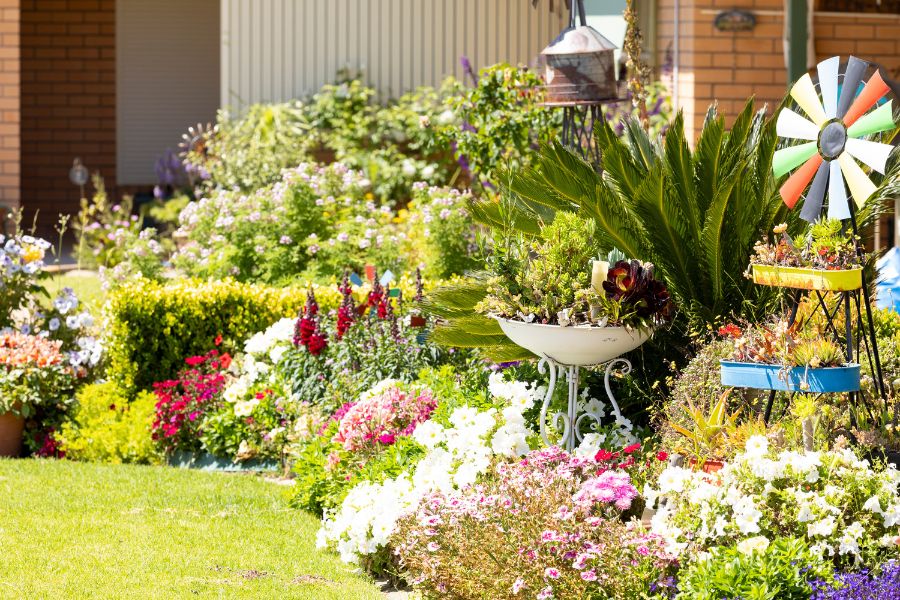 Retirement living gardening is the best way to keep active